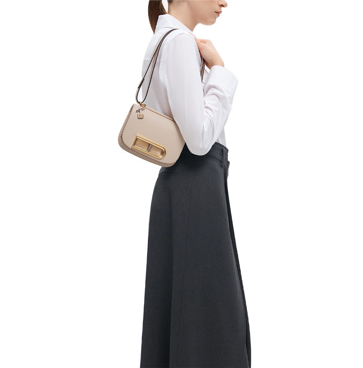 DELVAUX