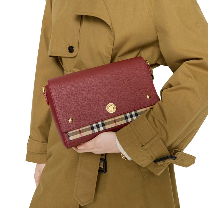 BURBERRY