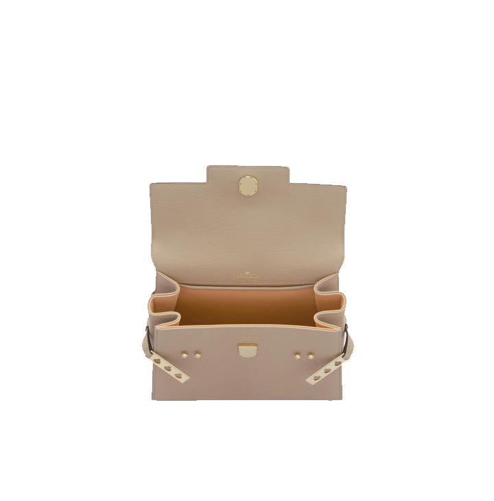 DELVAUX