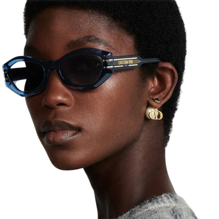 CHRISTIAN DIOR
