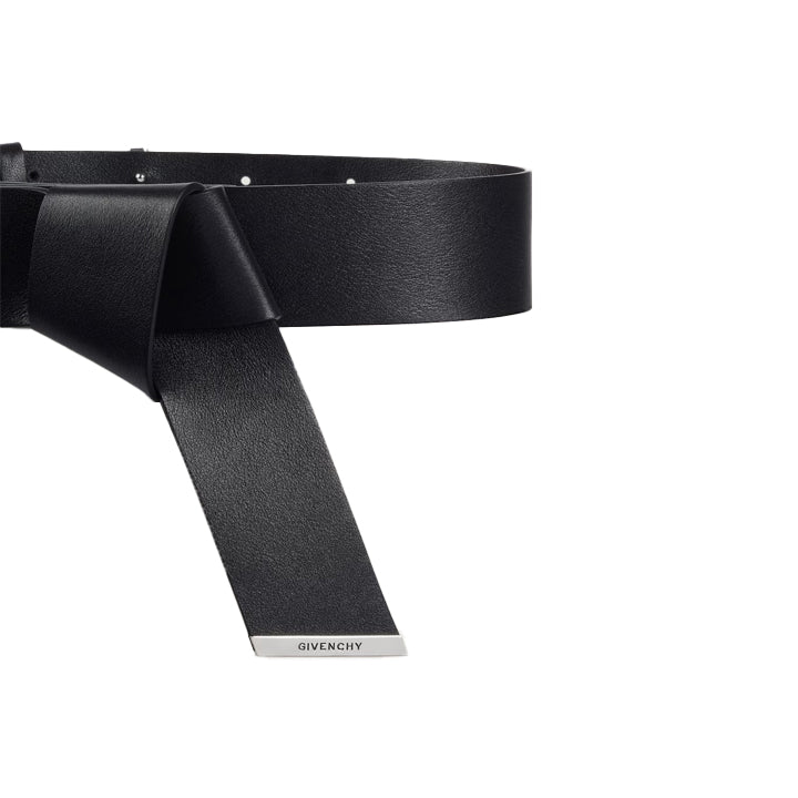 GIVENCHY