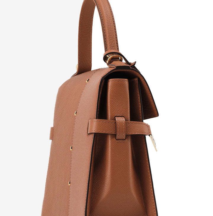 DELVAUX