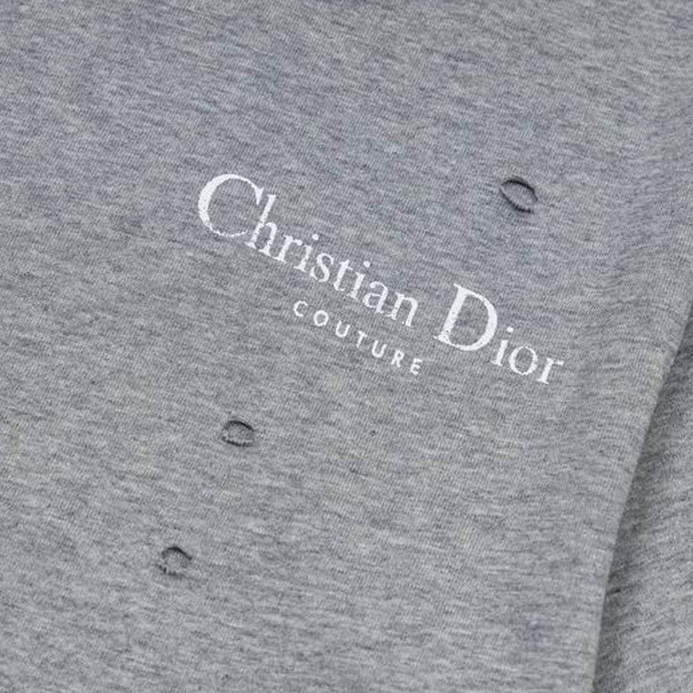 CHRISTIAN DIOR
