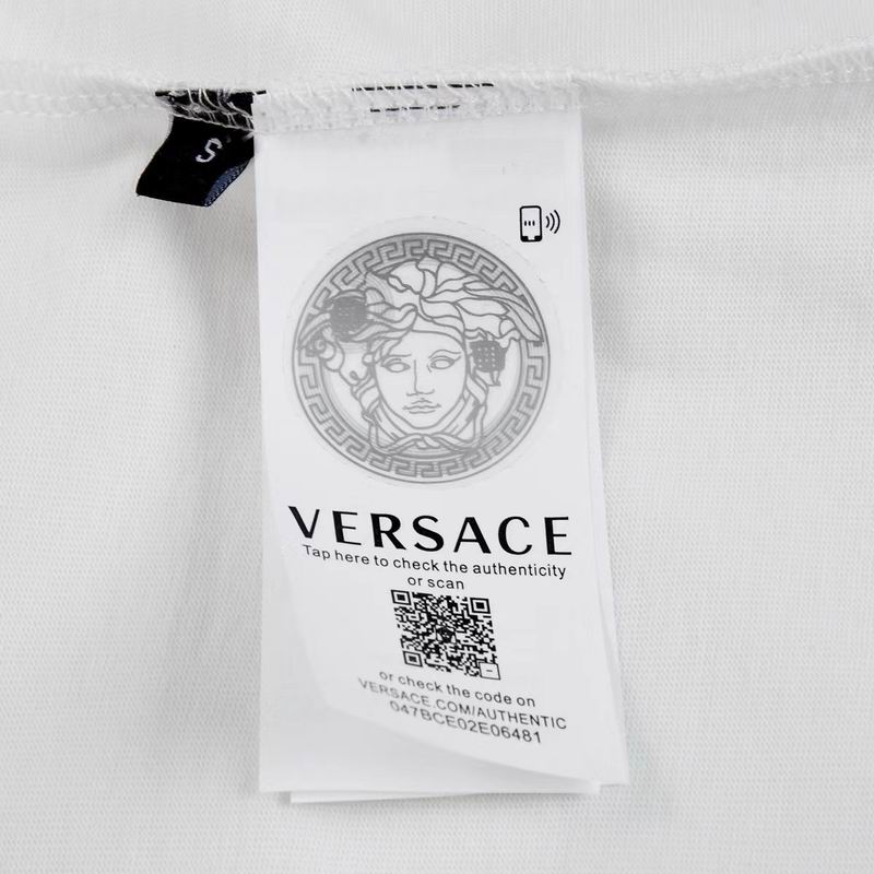 VERSACE