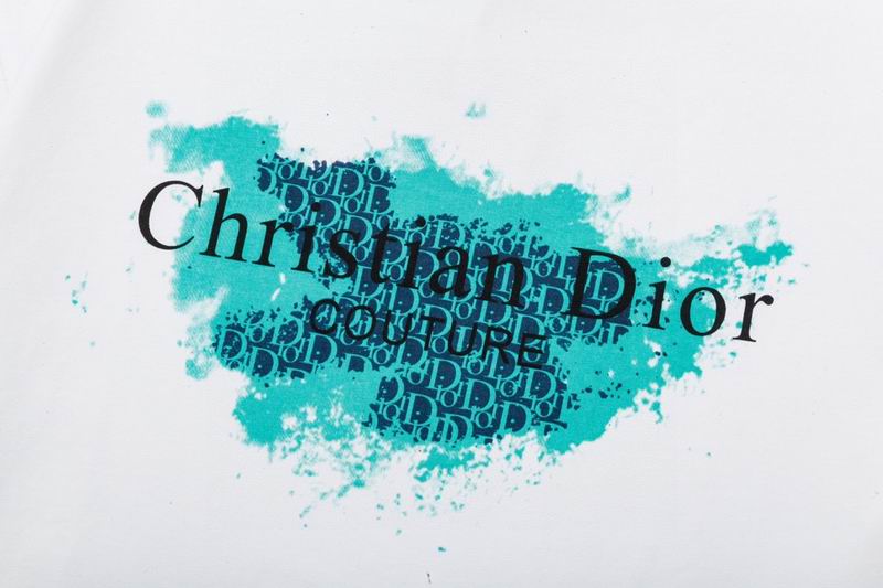 CHRISTIAN DIOR