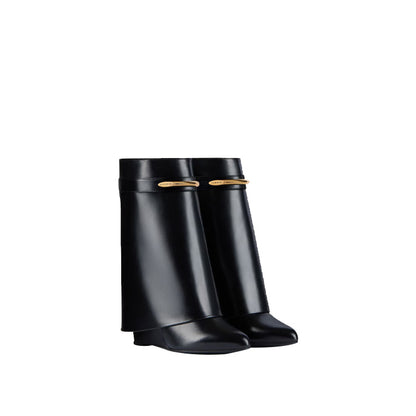 GIVENCHY