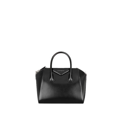 GIVENCHY