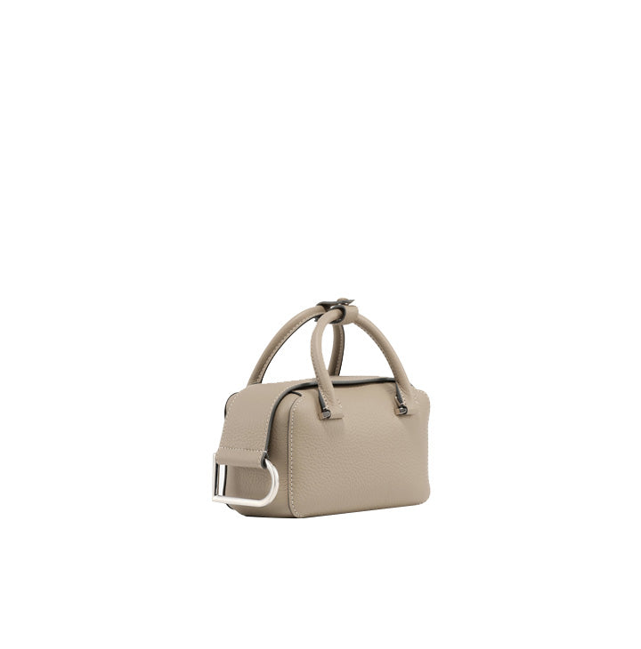DELVAUX