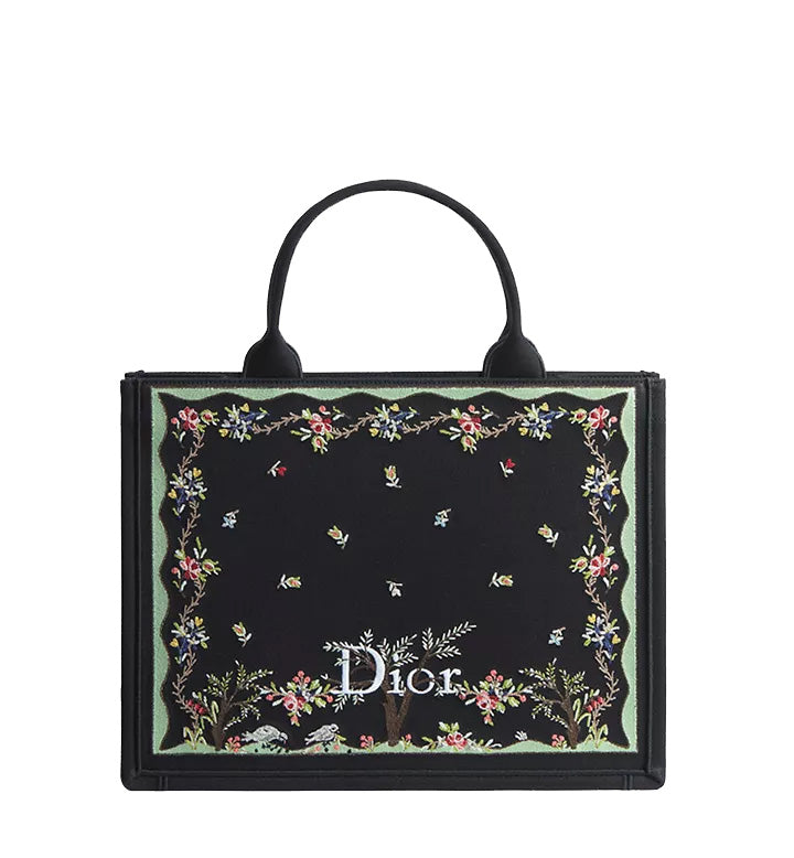 DIOR