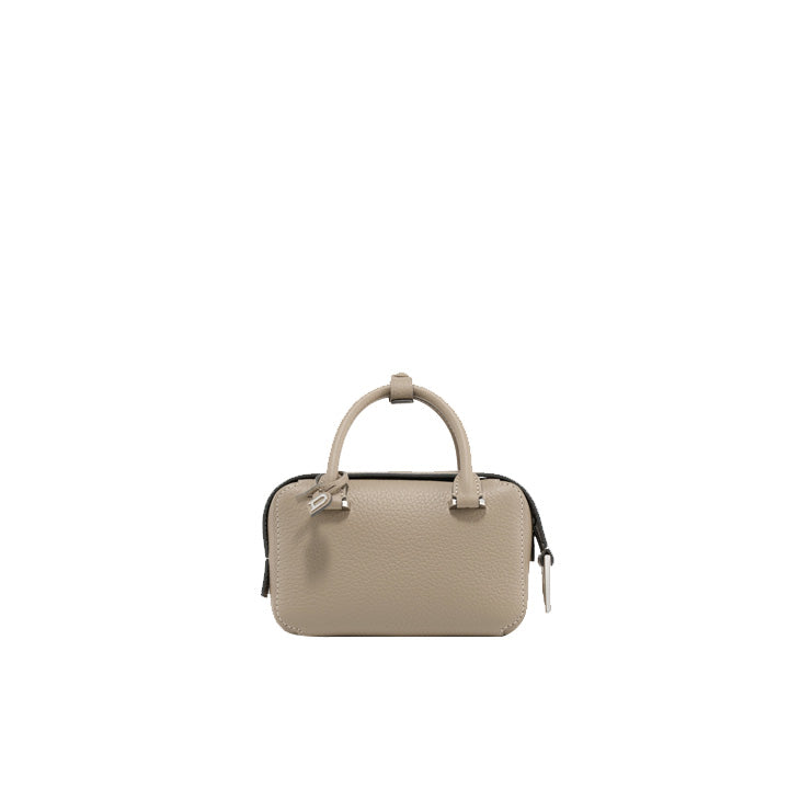 DELVAUX