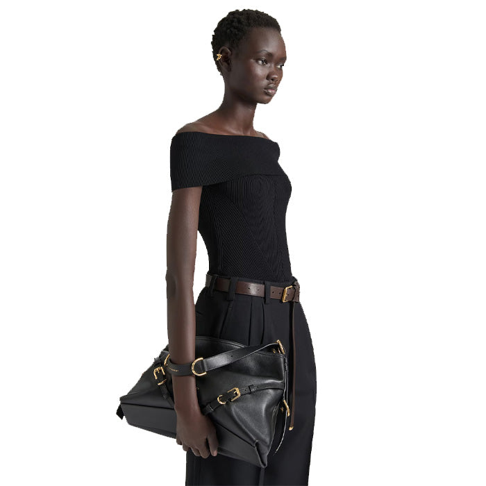 GIVENCHY