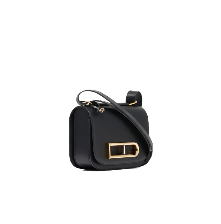 DELVAUX