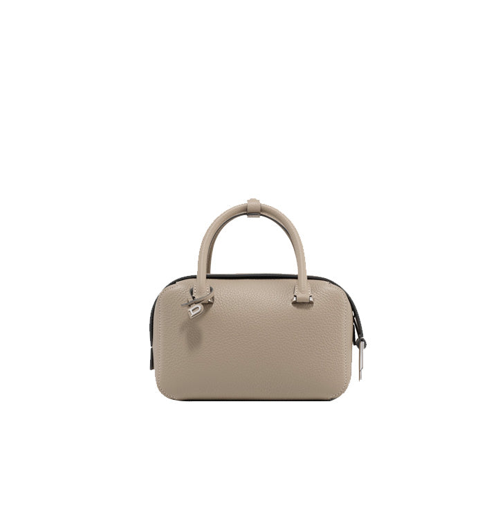 DELVAUX