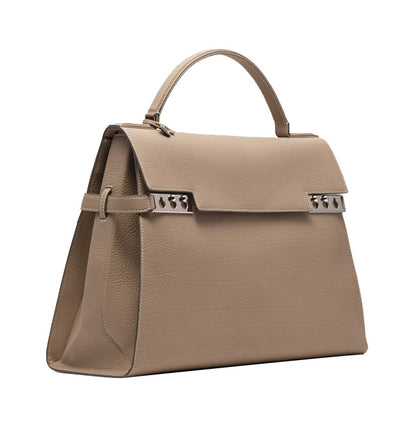 DELVAUX