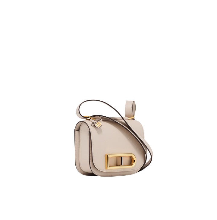 DELVAUX