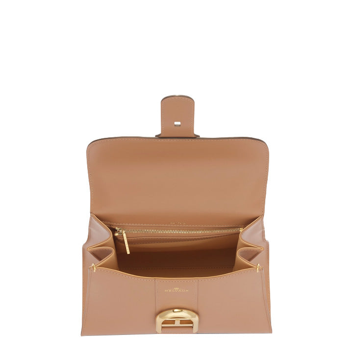 DELVAUX