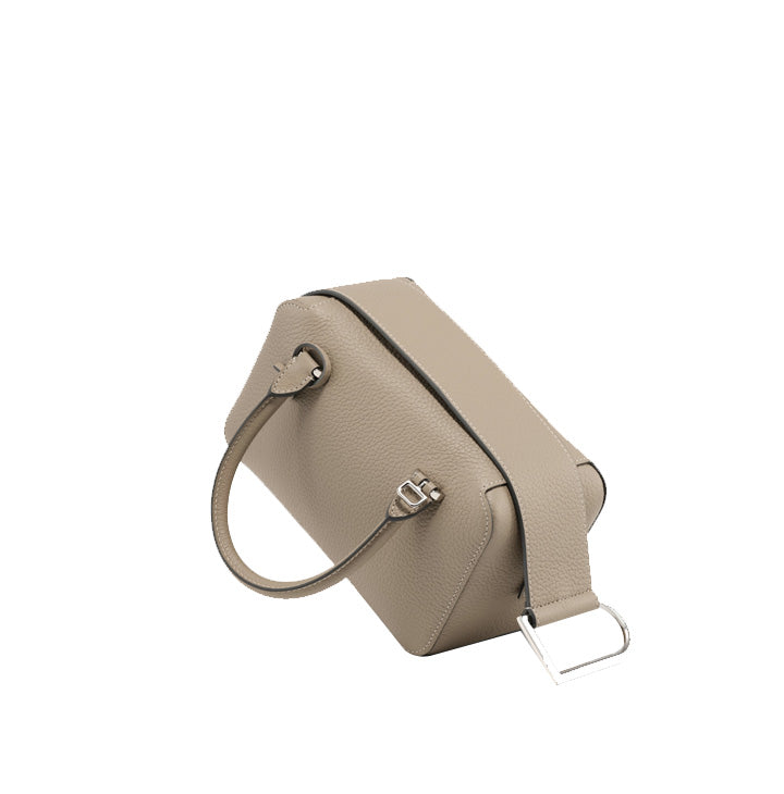DELVAUX