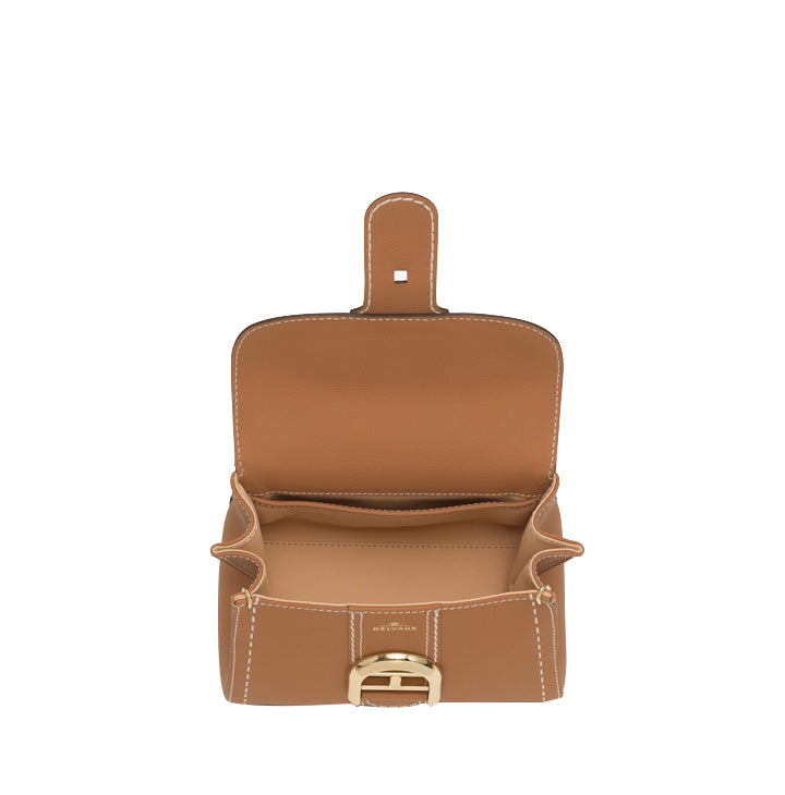 DELVAUX