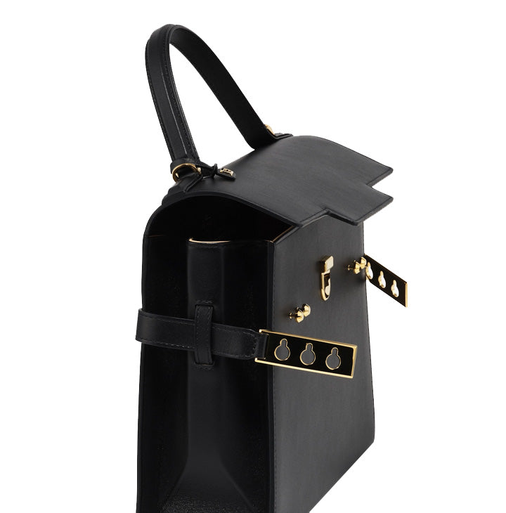 DELVAUX