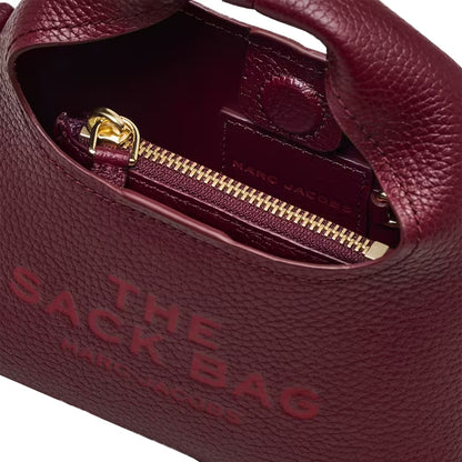 MARC JACOBS
