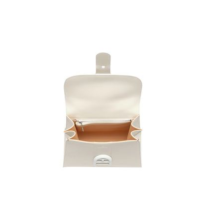 DELVAUX
