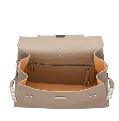 DELVAUX