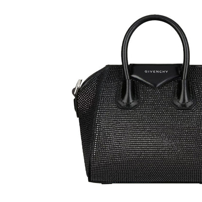 GIVENCHY