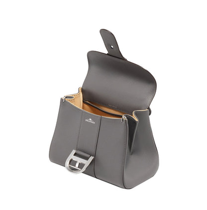 DELVAUX