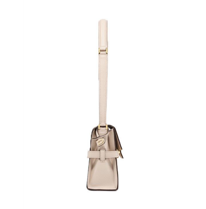 DELVAUX