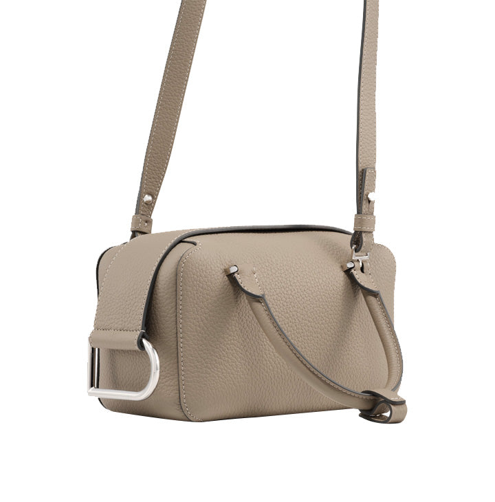 DELVAUX