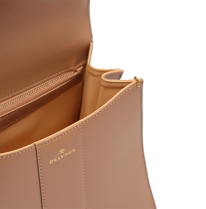 DELVAUX