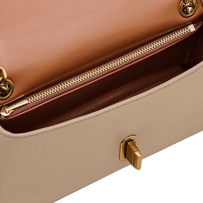 MARC JACOBS