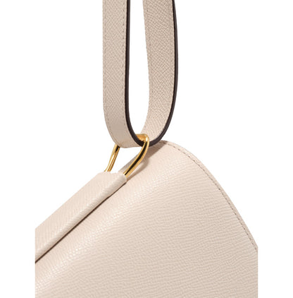DELVAUX
