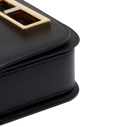 DELVAUX