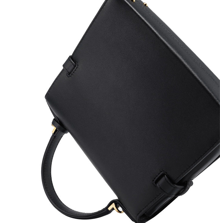DELVAUX