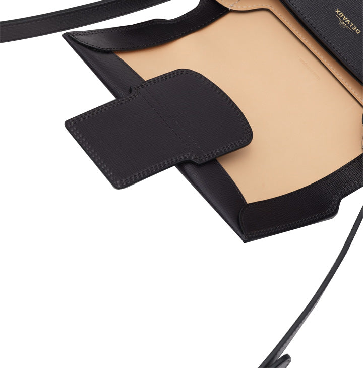 DELVAUX