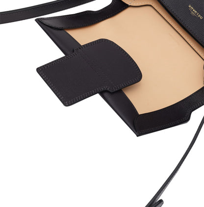 DELVAUX