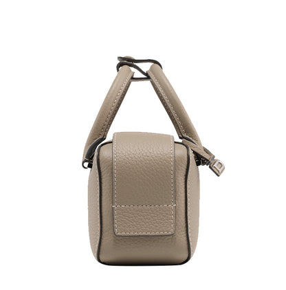 DELVAUX