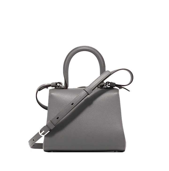 DELVAUX