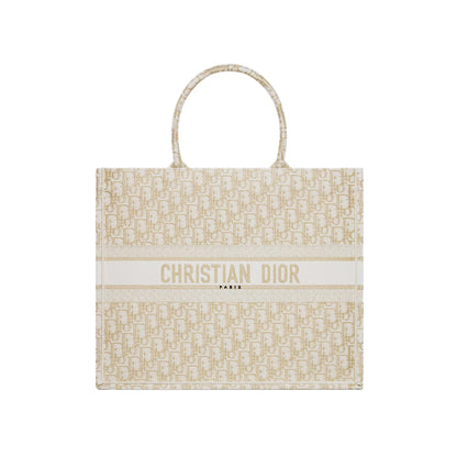 CHRISTIAN DIOR