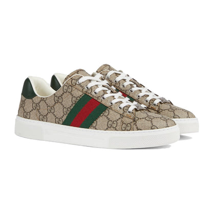 GUCCI.