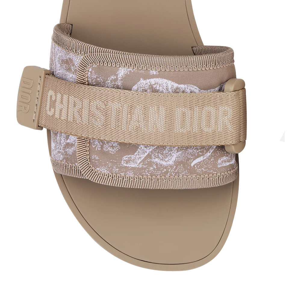 CHRISTIAN DIOR