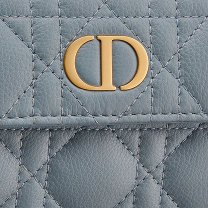 CHRISTIAN DIOR