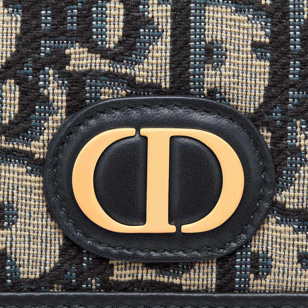 CHRISTIAN DIOR