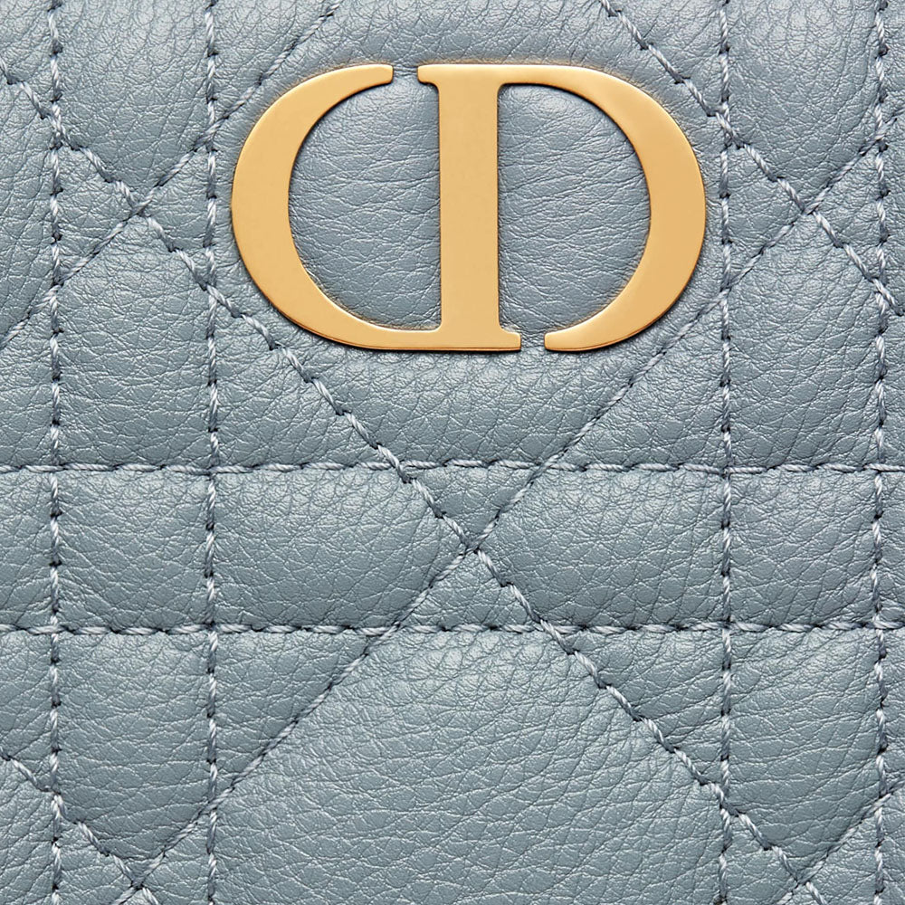 CHRISTIAN DIOR