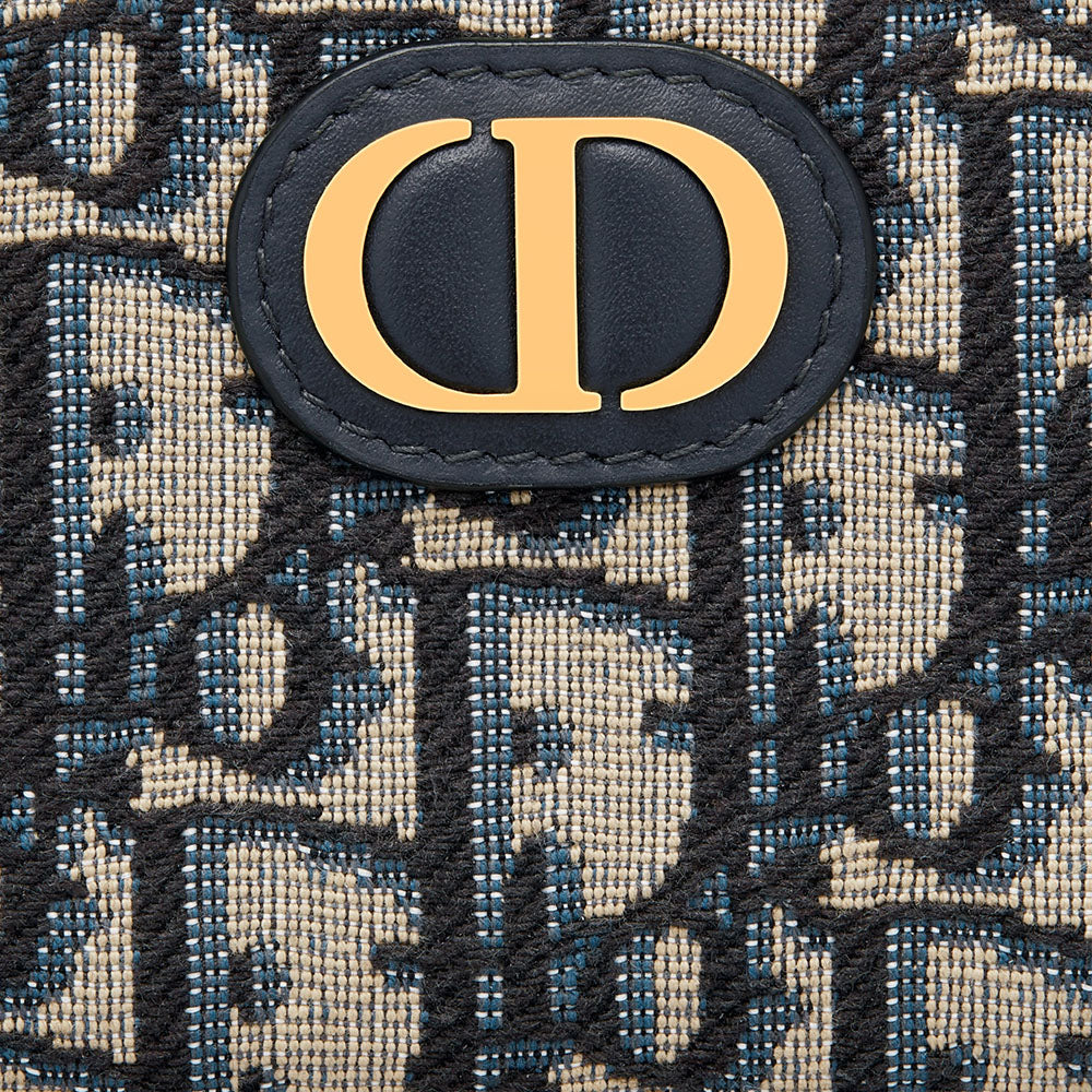CHRISTIAN DIOR