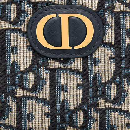 CHRISTIAN DIOR