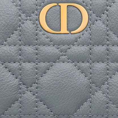 CHRISTIAN DIOR