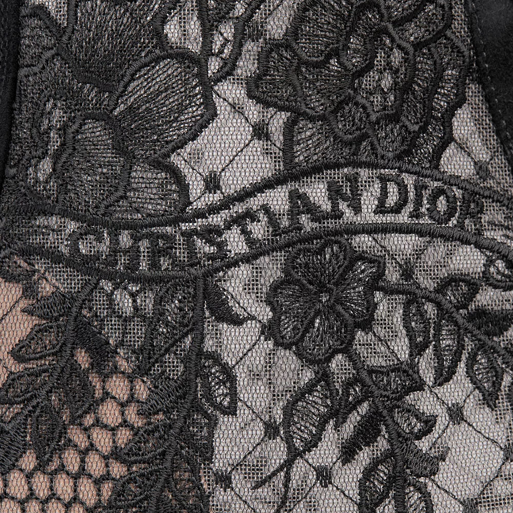 CHRISTIAN DIOR