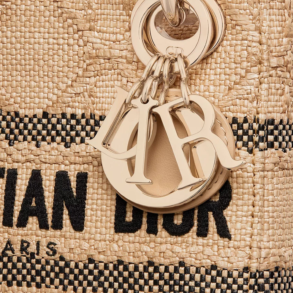 CHRISTIAN DIOR